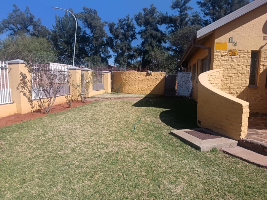 3 Bedroom Property for Sale in Riviera Northern Cape
